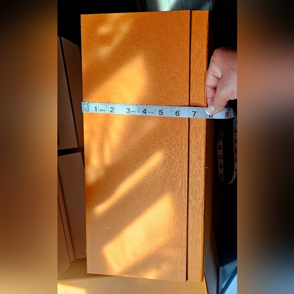 Louis Viutton Gift Box - Picture 7 of 7